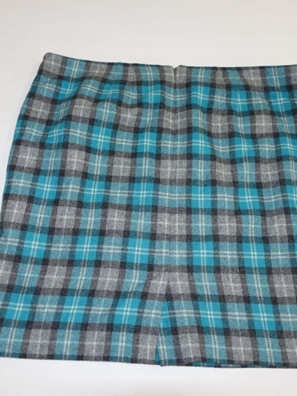 Talbots Womens Plaid Pencil Skirt Size 20 Blue Gray Wool Blend Lined Knee Length - Picture 3 of 4